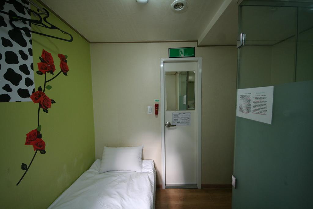 首爾 明洞旅馆酒店 客房 照片