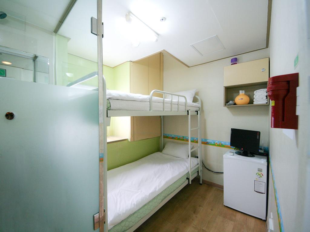 首爾 明洞旅馆酒店 客房 照片